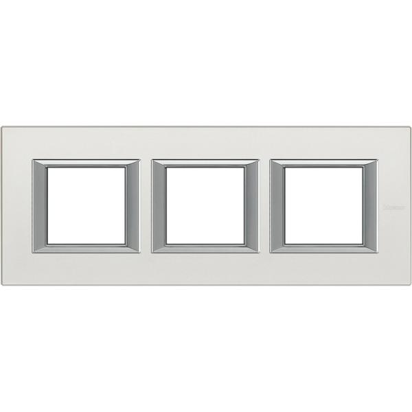 PLACA 2+3 MDULOS HORIZONTAL EN COLOR PLATA