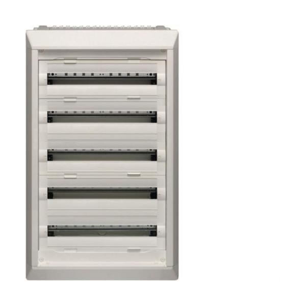 CAJA DISTRIBUCIÓN EMPOTRABLE VEGA-D CON 5 FILAS 120 MÓDULOS SIN PUERTA